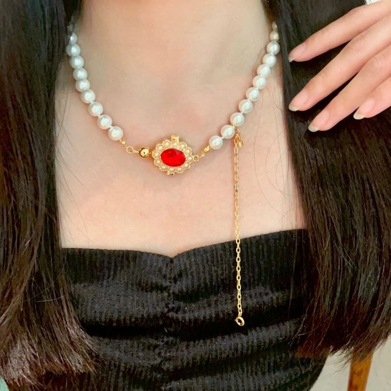 Louis Vuitton Necklaces Casual 250028