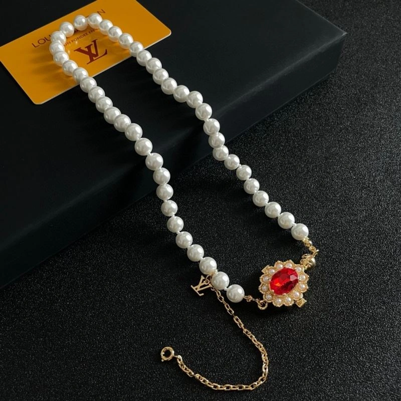 Louis Vuitton Necklaces Casual 250028