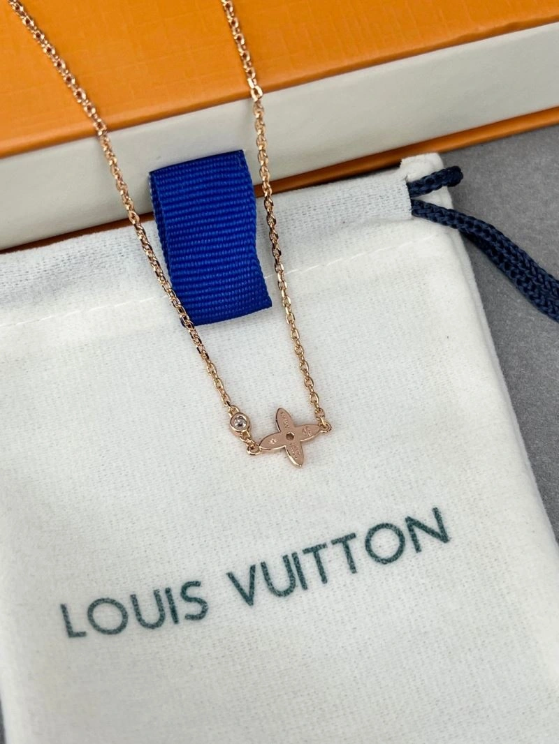 Trendsetting Louis Vuitton Necklaces 249993