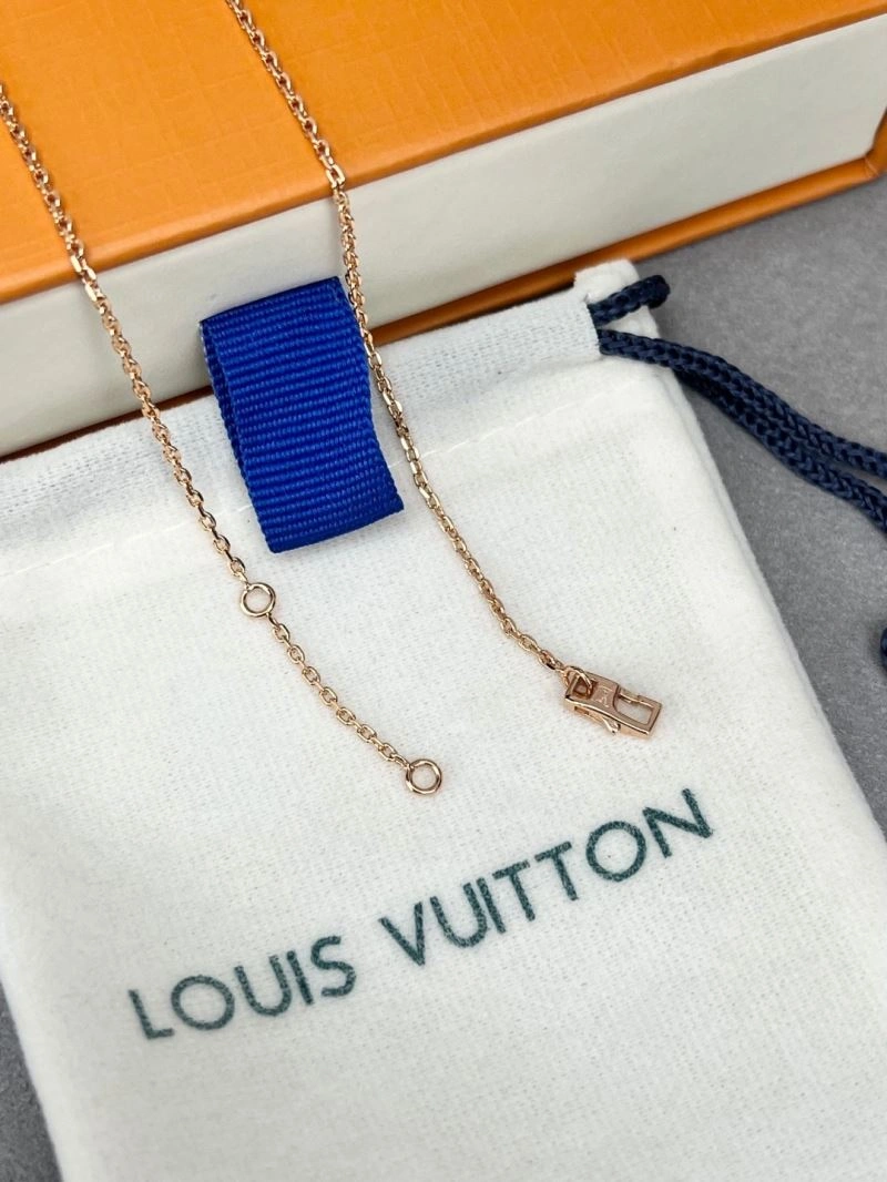 Trendsetting Louis Vuitton Necklaces 249993