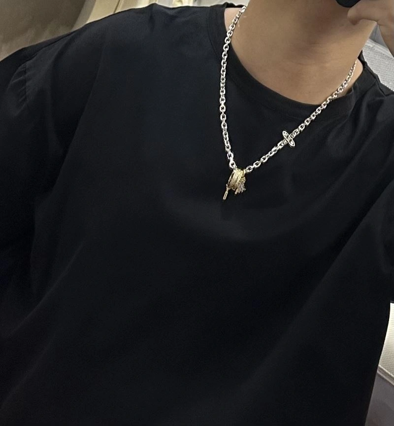 Louis Vuitton Necklaces Functional 249965