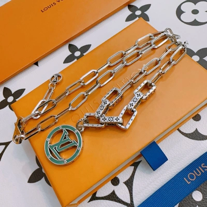 Louis Vuitton Necklaces Soft 249967