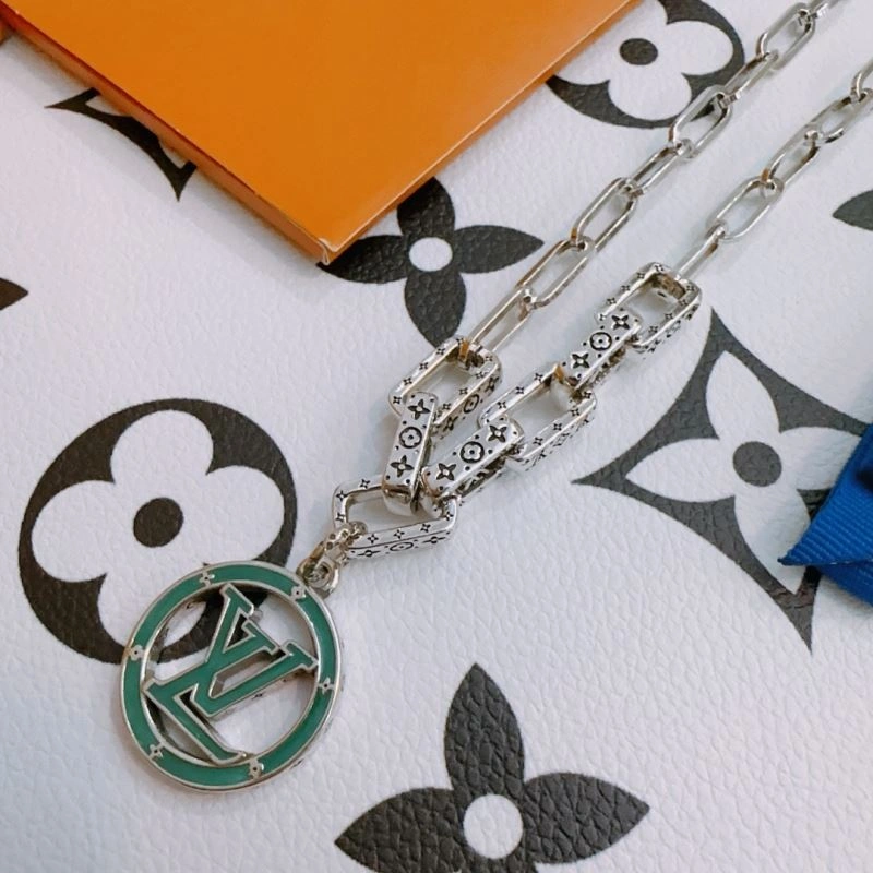Louis Vuitton Necklaces Soft 249967