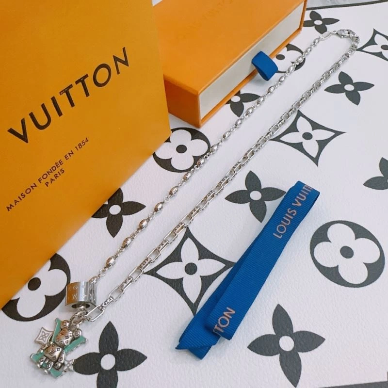 NewStyle Louis Vuitton Necklaces 249974
