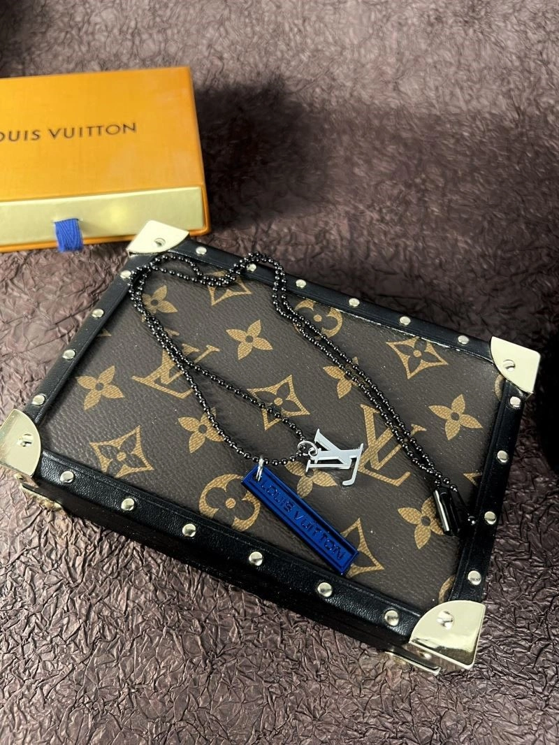 StreetReady Louis Vuitton Necklaces 249761