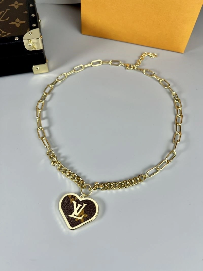 Louis Vuitton Necklaces Trendsetting 249756