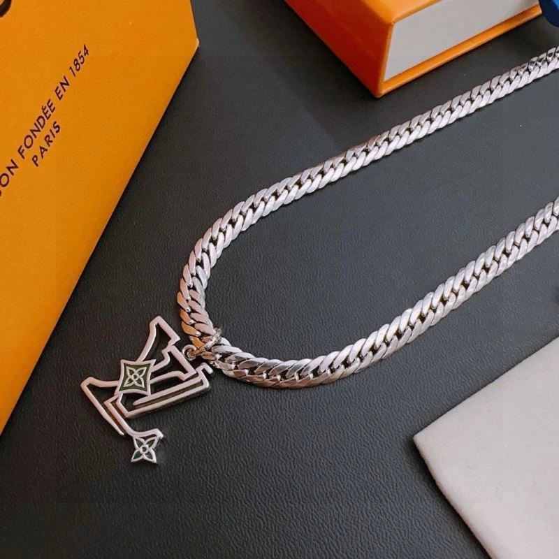 Louis Vuitton Necklaces Breathable 249784