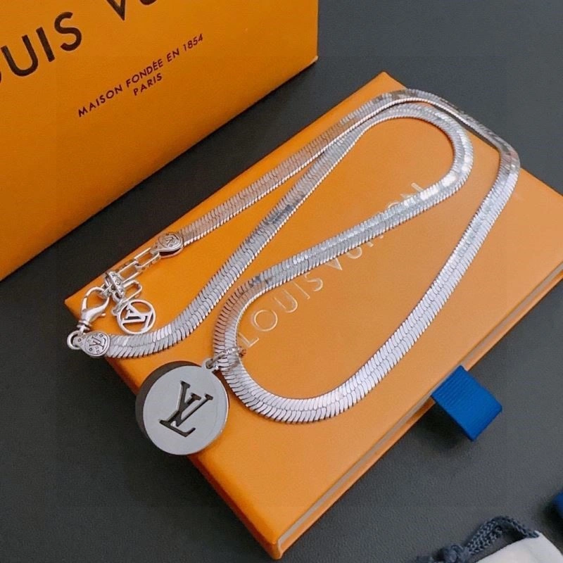 Louis Vuitton Necklaces TravelReady 249780