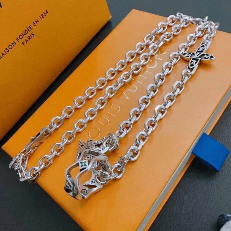 Affordable Louis Vuitton Necklaces 249776