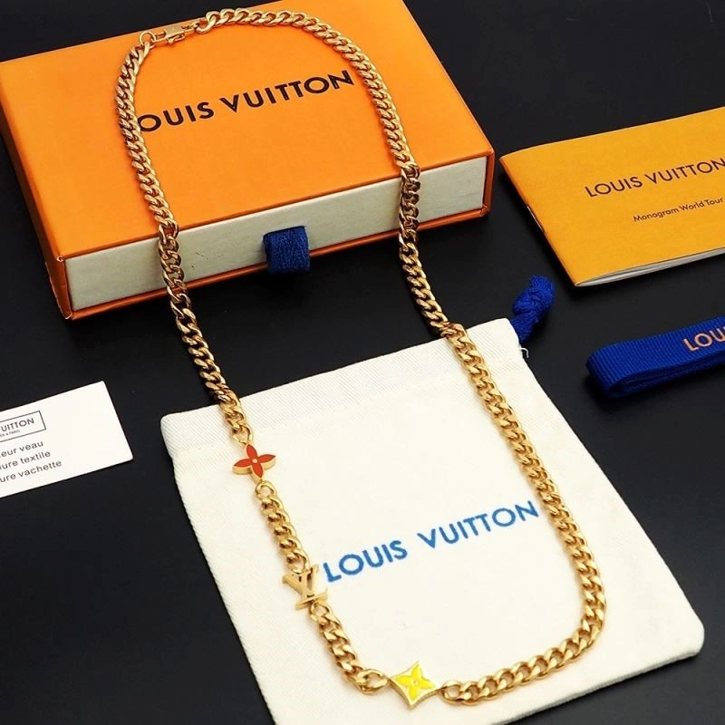 Louis Vuitton Necklaces Trendy 249772