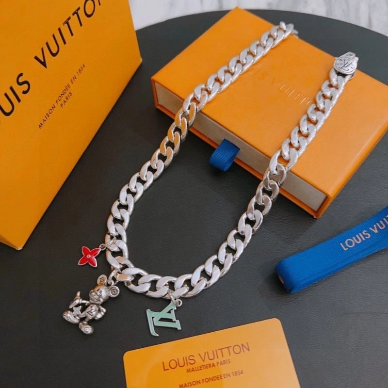 Original Louis Vuitton Necklaces 249723