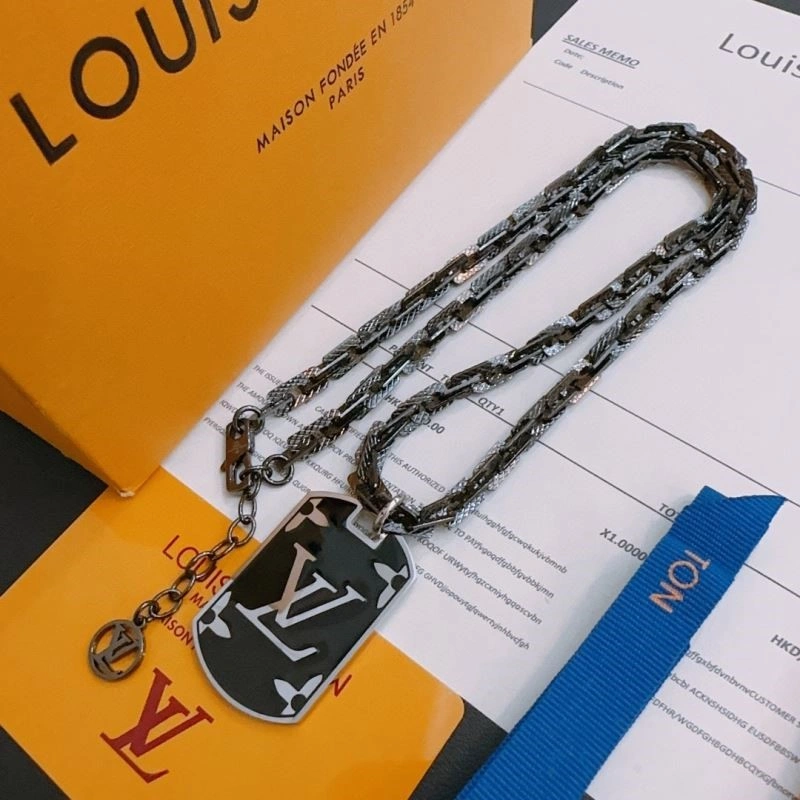 Louis Vuitton Necklaces Packable 249727