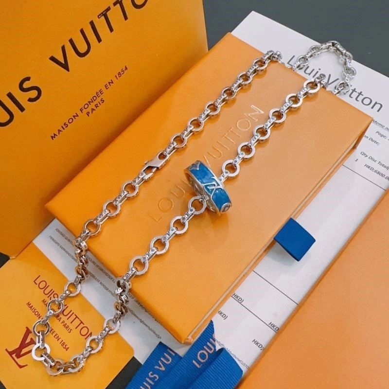 Louis Vuitton Necklaces WaterResistant 249730