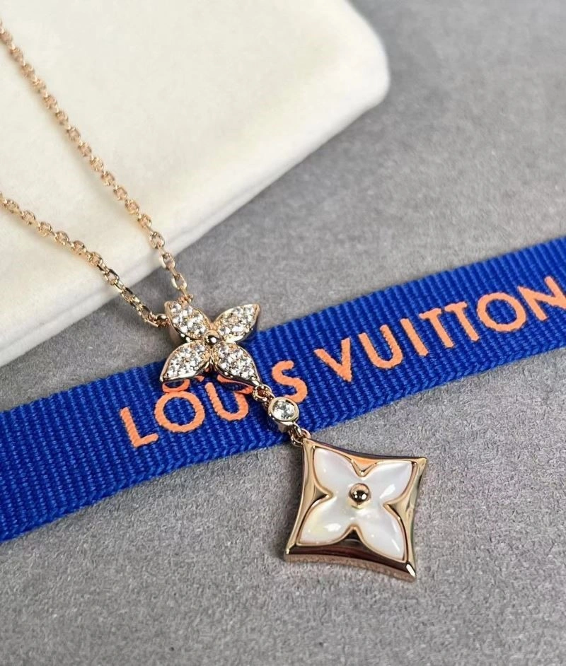 Louis Vuitton Necklaces Durable 249724