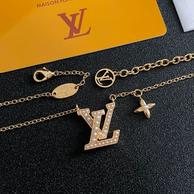 Louis Vuitton Necklaces TravelReady 249737