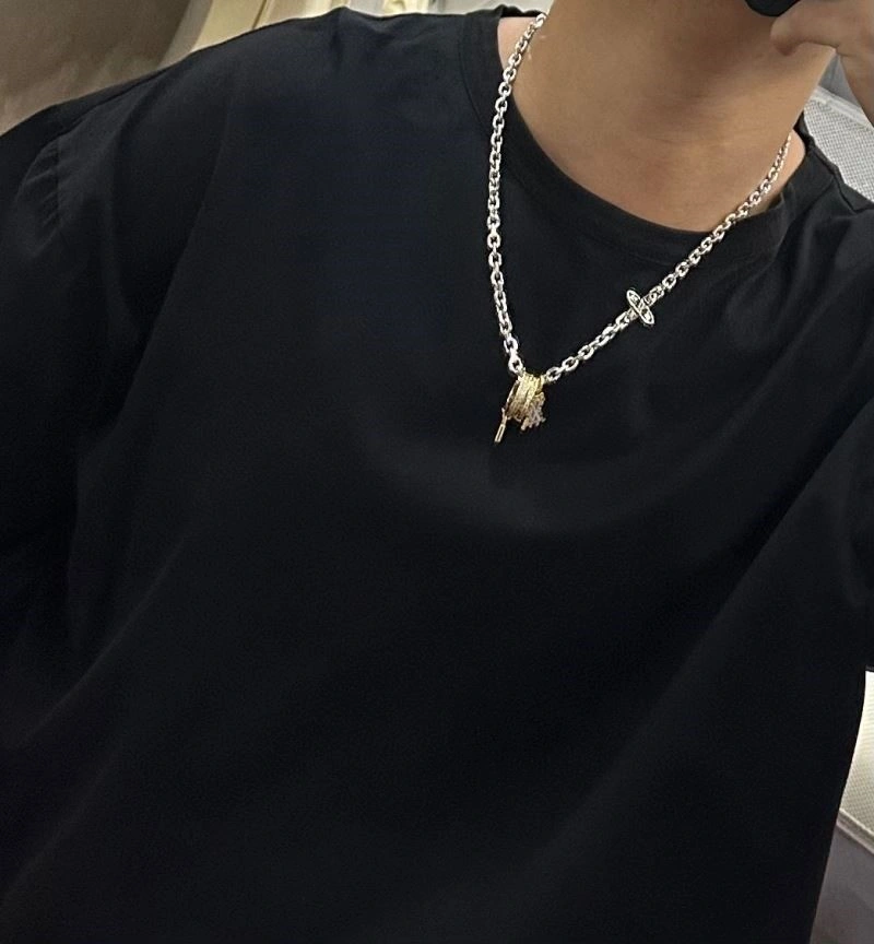 Chic Louis Vuitton Necklaces 249741