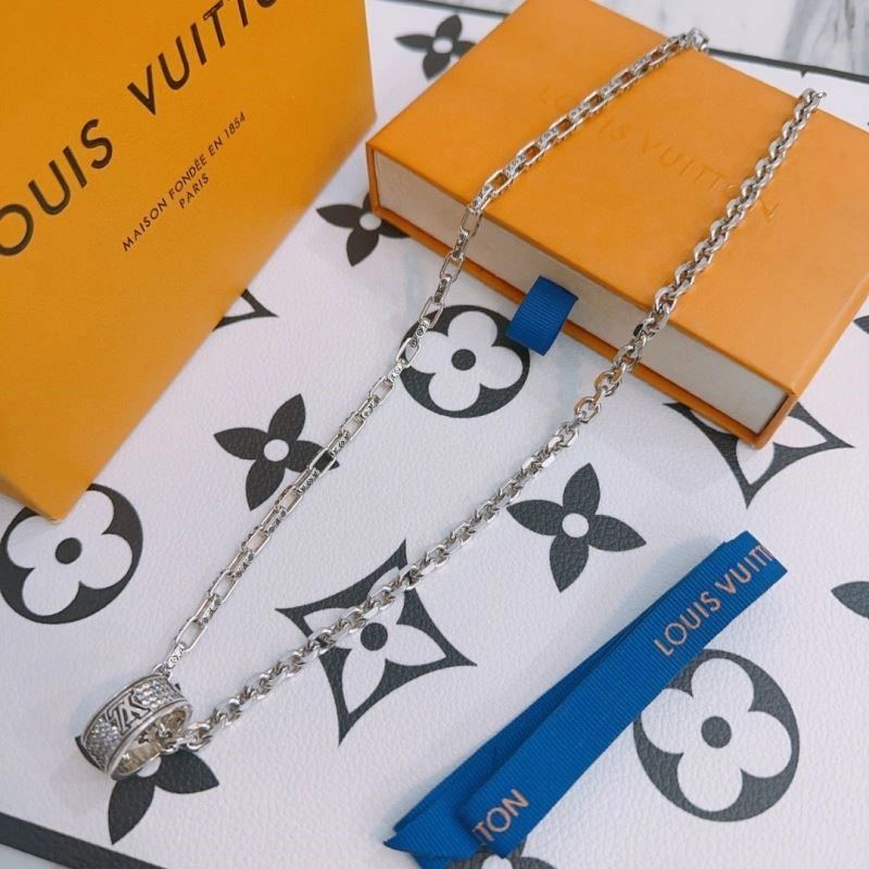 Durable Louis Vuitton Necklaces 249733