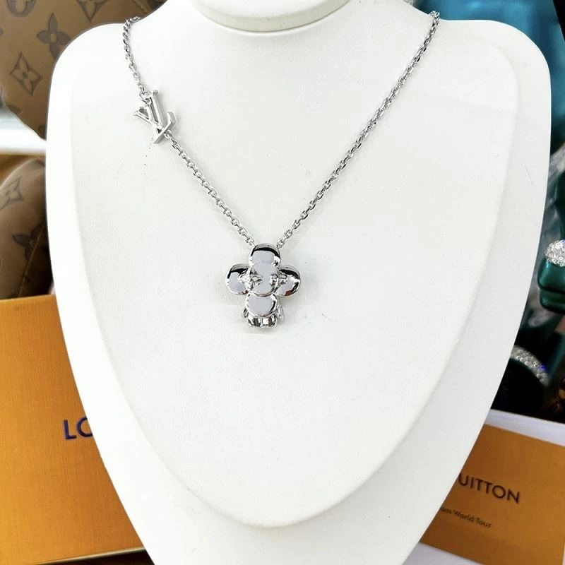 Louis Vuitton Necklaces AllSeason 249736