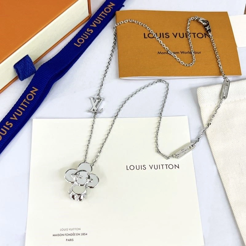 Louis Vuitton Necklaces AllSeason 249736