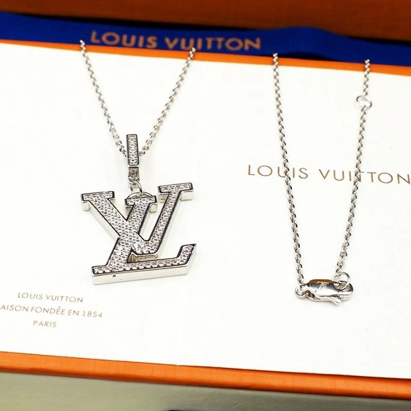 Louis Vuitton Necklaces Premium 249716