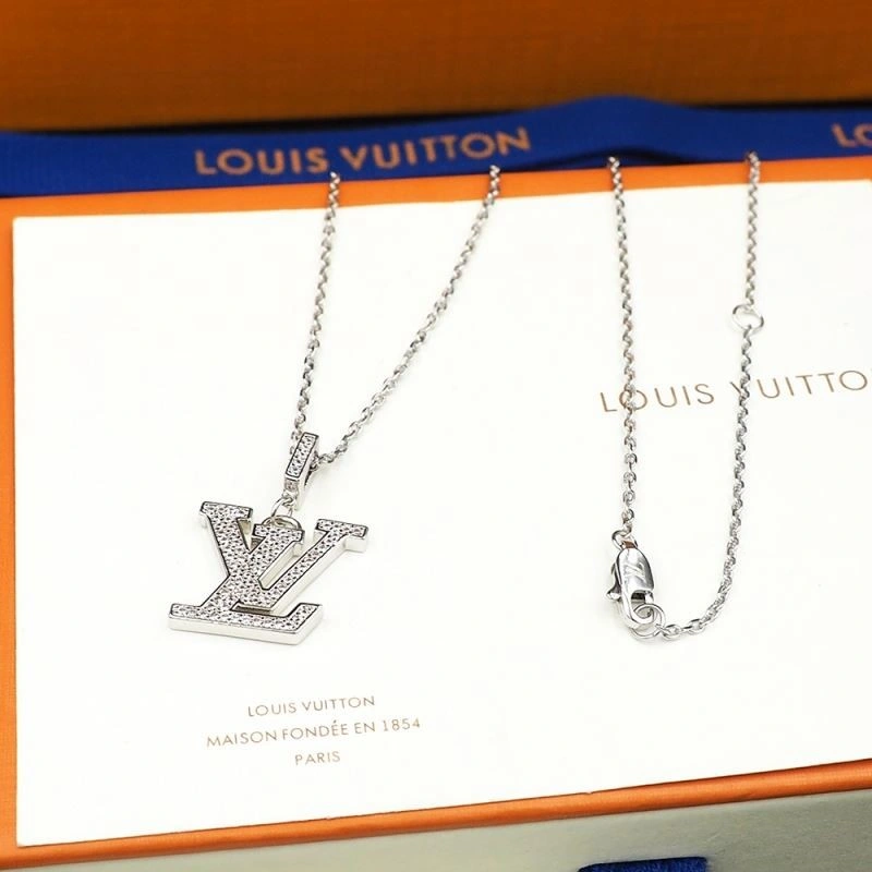 Louis Vuitton Necklaces Premium 249716