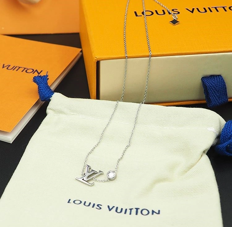 Louis Vuitton Necklaces Contemporary 249732