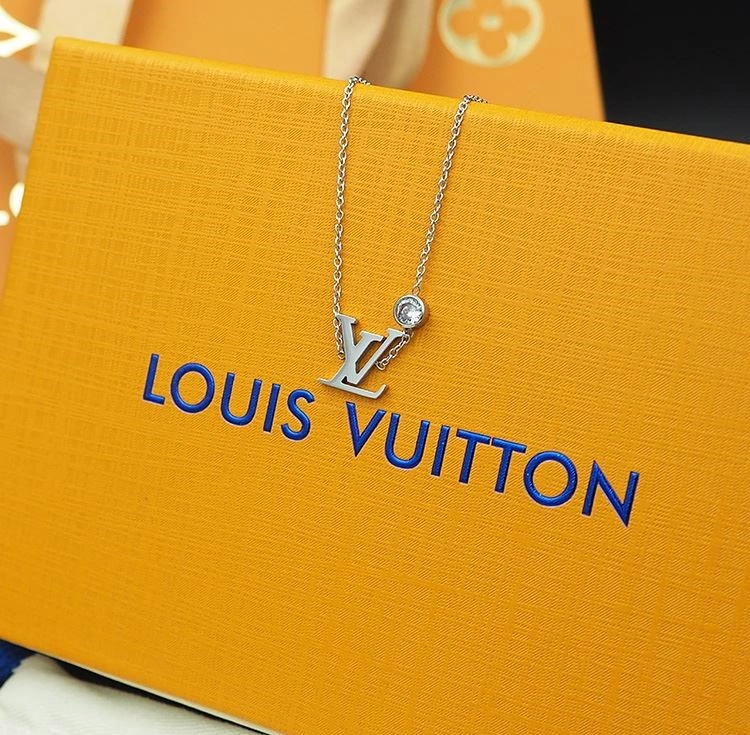 Louis Vuitton Necklaces Contemporary 249732