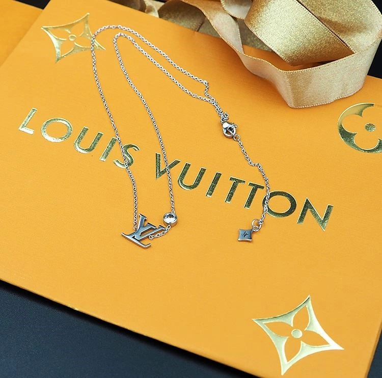 Louis Vuitton Necklaces Contemporary 249732