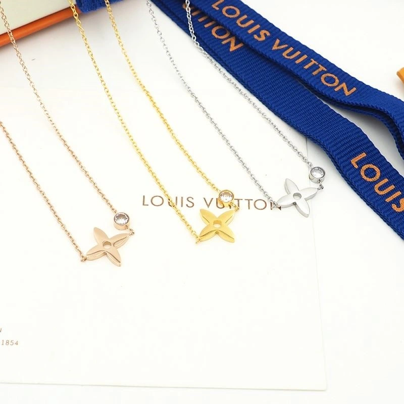 Louis Vuitton Necklaces Stylish 249744