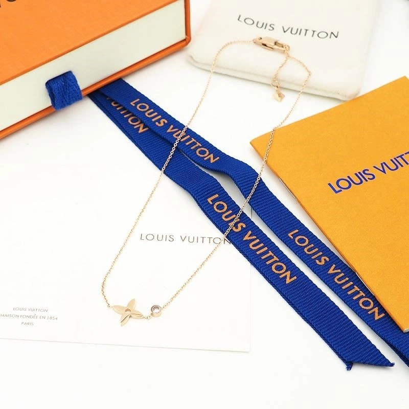 Louis Vuitton Necklaces Stylish 249744