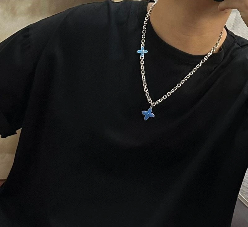 Louis Vuitton Necklaces WeatherProof 249738