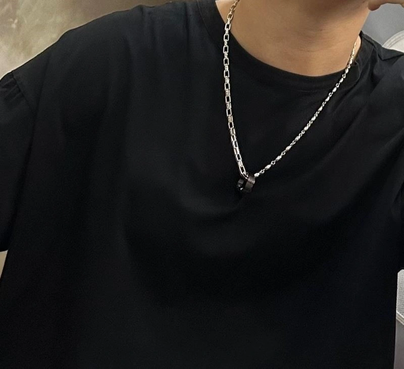 EasyMatch Louis Vuitton Necklaces 249712