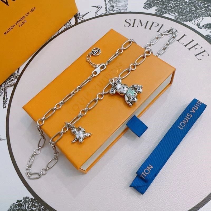 Soft Louis Vuitton Necklaces 249711