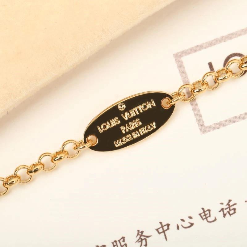 OnTrend Louis Vuitton Necklaces 249685