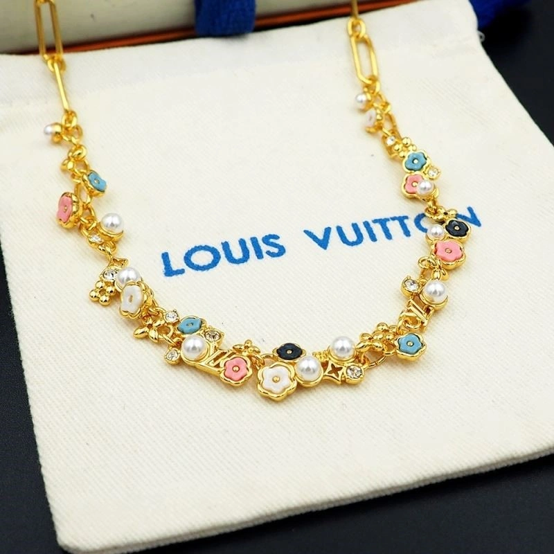 Louis Vuitton Necklaces Casual 249707