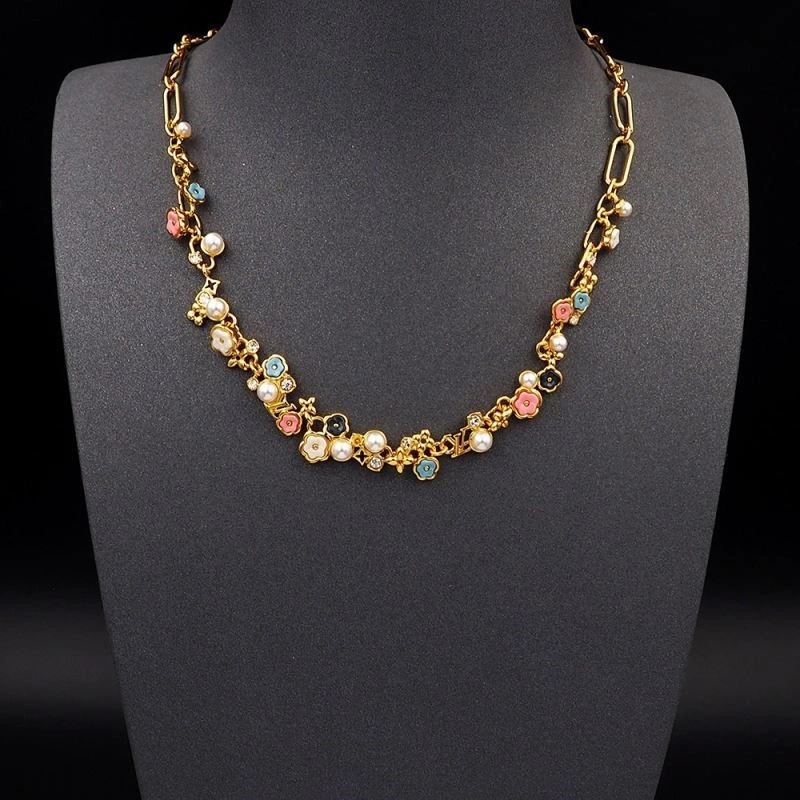 Louis Vuitton Necklaces Casual 249707