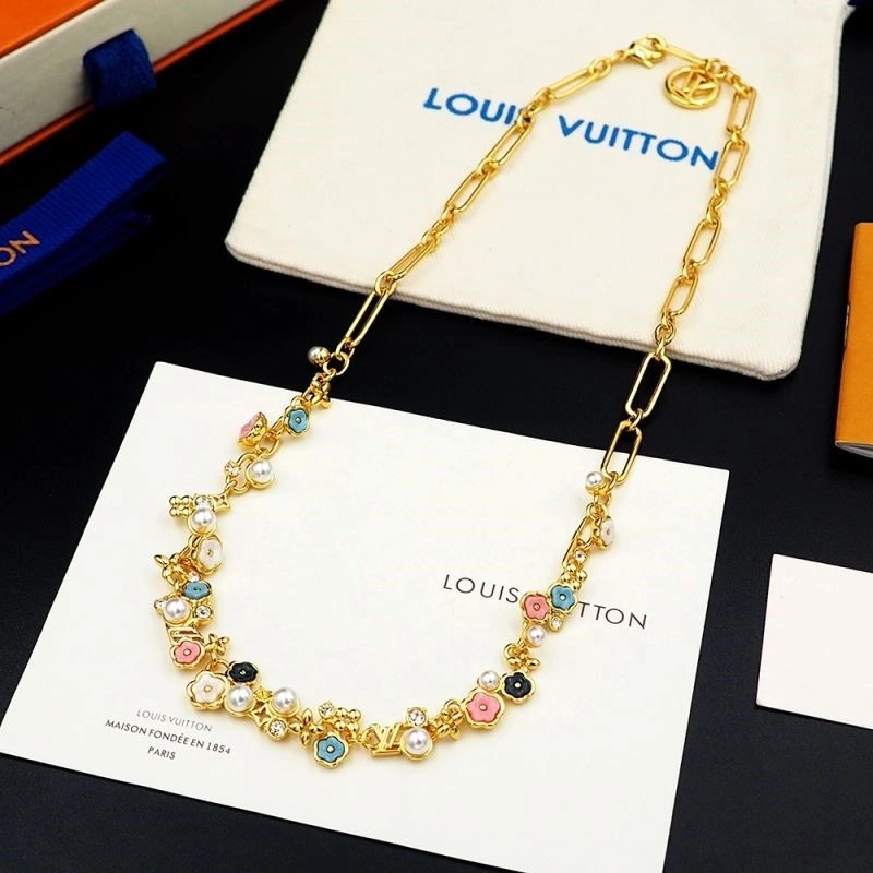 Louis Vuitton Necklaces Casual 249707