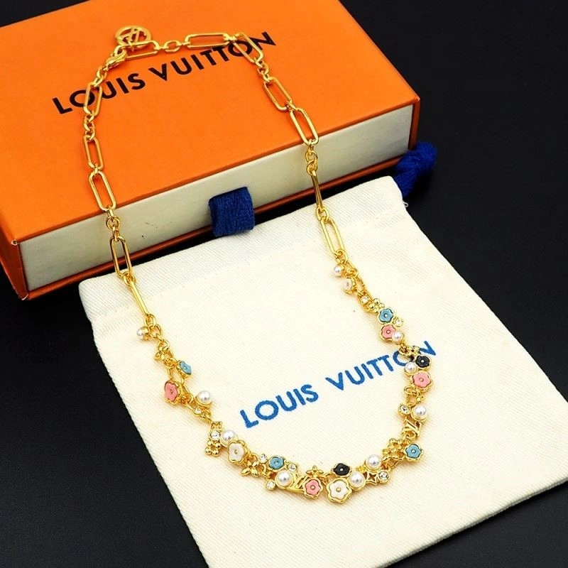 Louis Vuitton Necklaces Casual 249707
