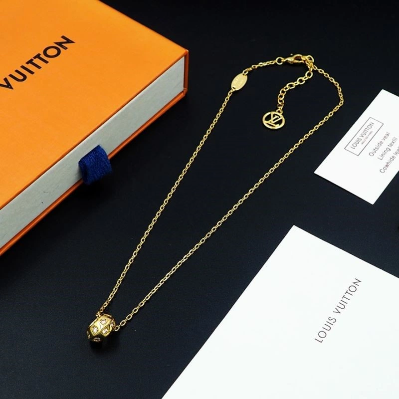 Louis Vuitton Necklaces Cozy 249706