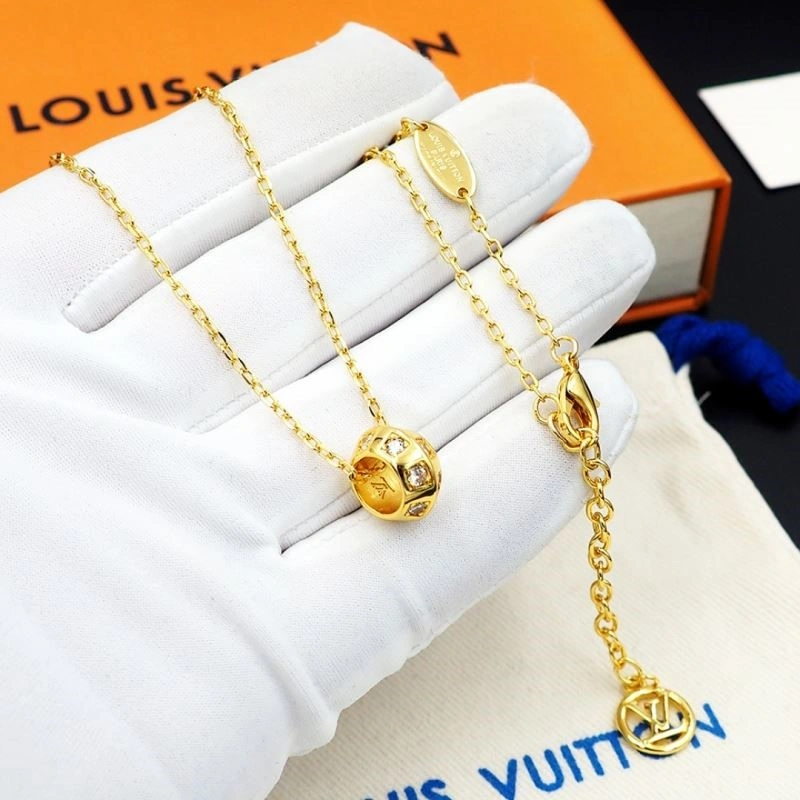Louis Vuitton Necklaces Cozy 249706