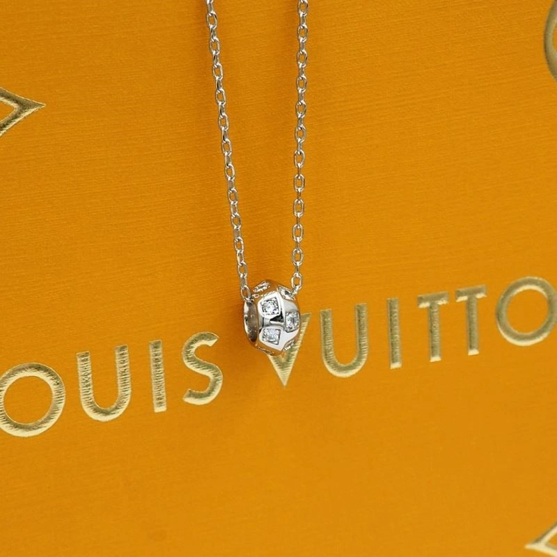 Louis Vuitton Necklaces Snug 249699