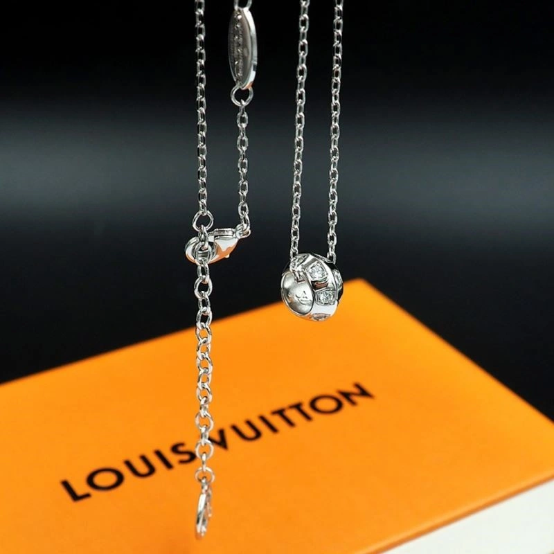 Louis Vuitton Necklaces Snug 249699