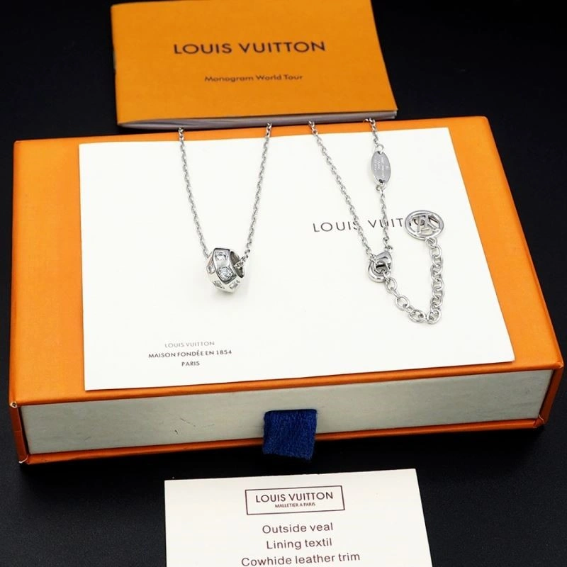 Louis Vuitton Necklaces Snug 249699