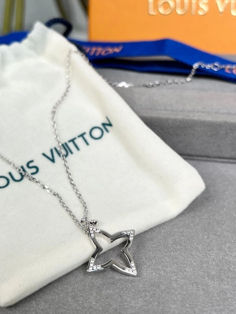 Louis Vuitton Necklaces OnTrend 249684