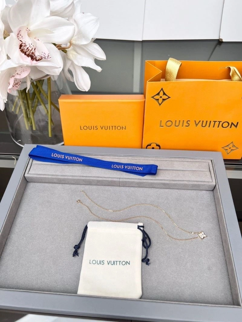 Louis Vuitton Necklaces SportInspired 249695