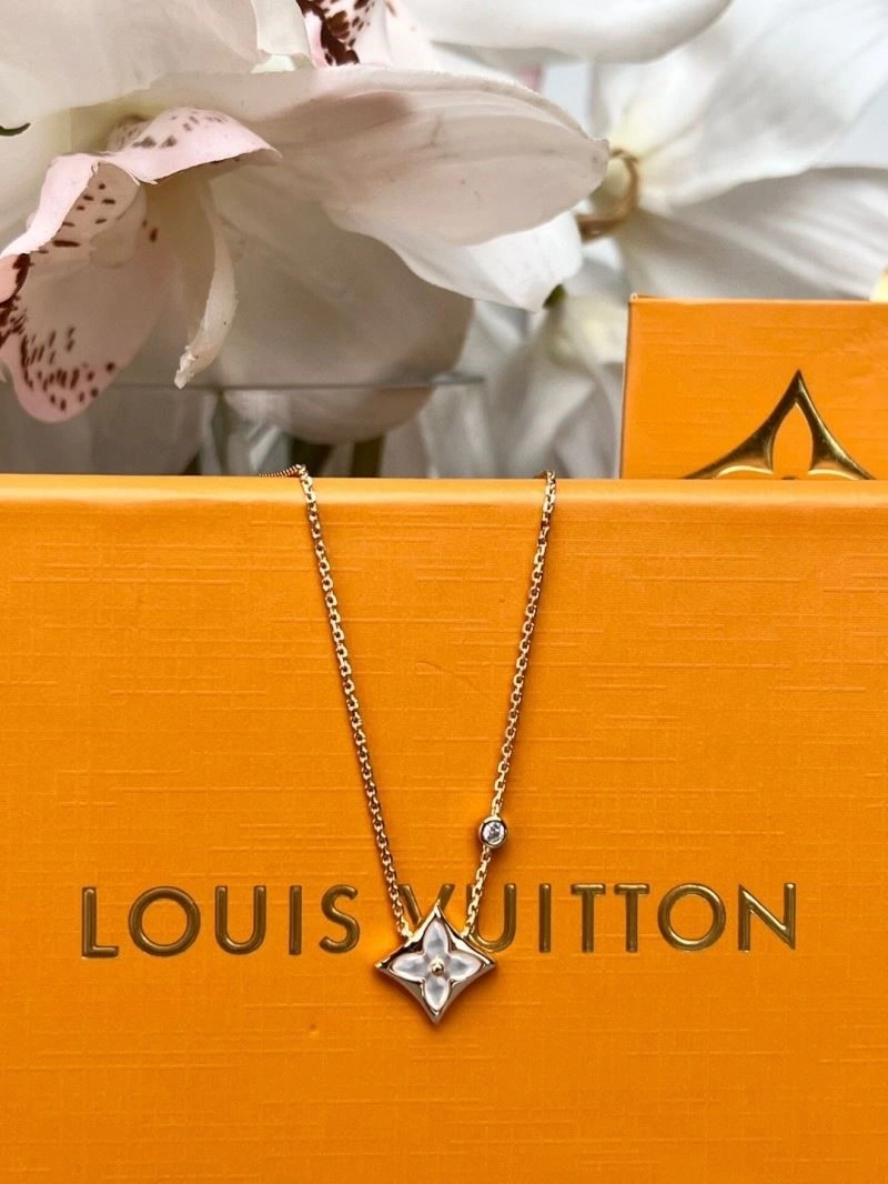 Louis Vuitton Necklaces SportInspired 249695