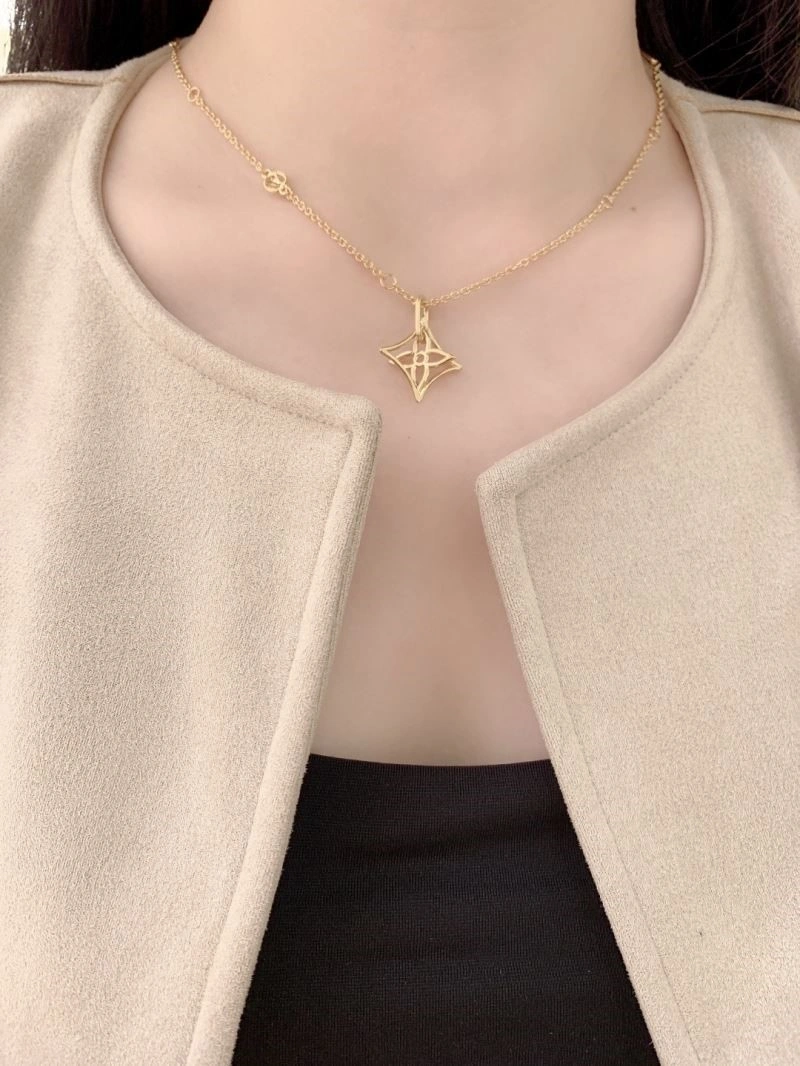Louis Vuitton Necklaces Cozy 249690
