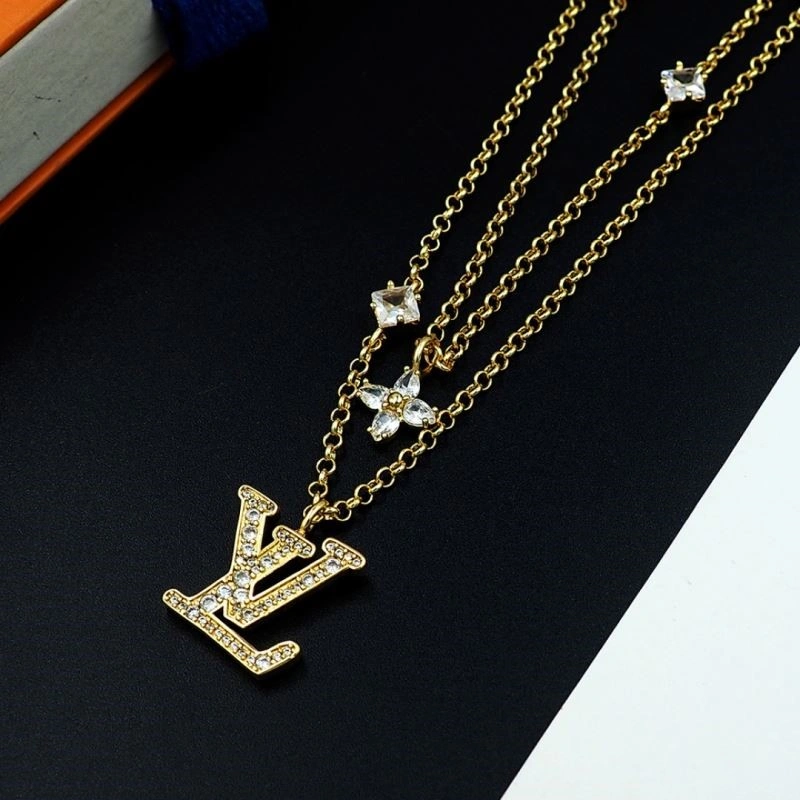 Practical Louis Vuitton Necklaces 249703