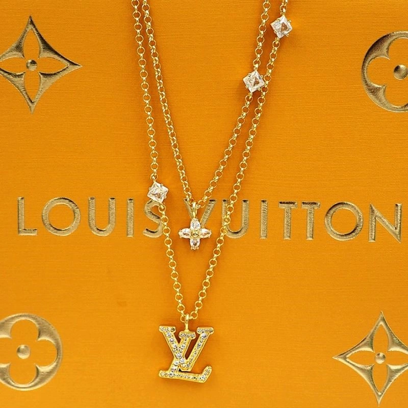 Practical Louis Vuitton Necklaces 249703