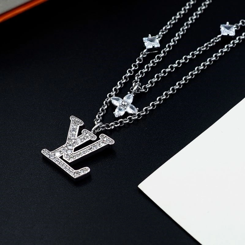 Louis Vuitton Necklaces Thermal 249708